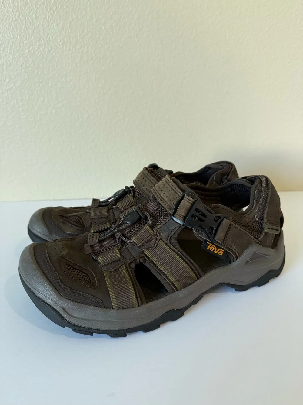 Teva Terra Fi 5 Universal Men’s Hiking Sport Sandals Brown Waterproof US 9 EU 42